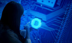 perbedaan trading dan investasi crypto